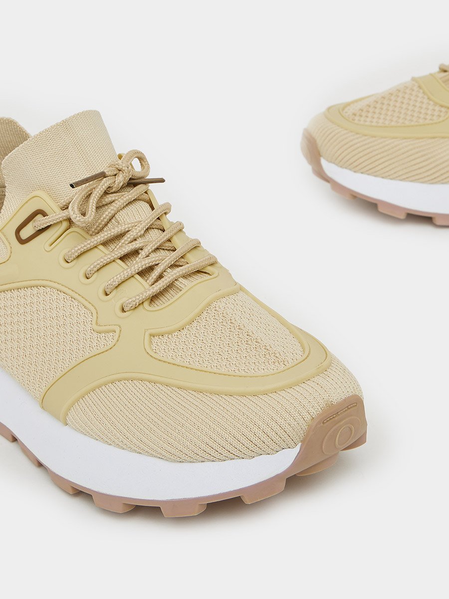 Low Ankle Lace Up Platform Sole Sneakers