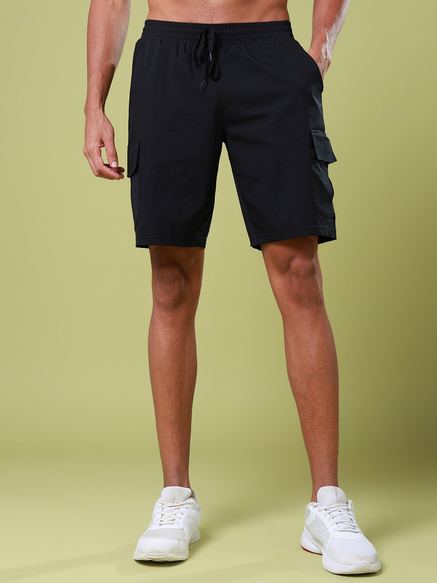 Solid Slim Fit Cargo Shorts with TS FLEXI
