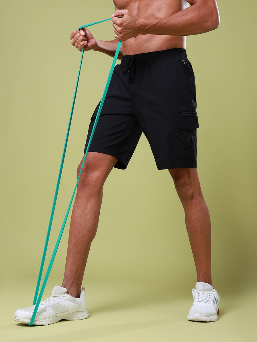 Solid Slim Fit Cargo Shorts with TS FLEXI