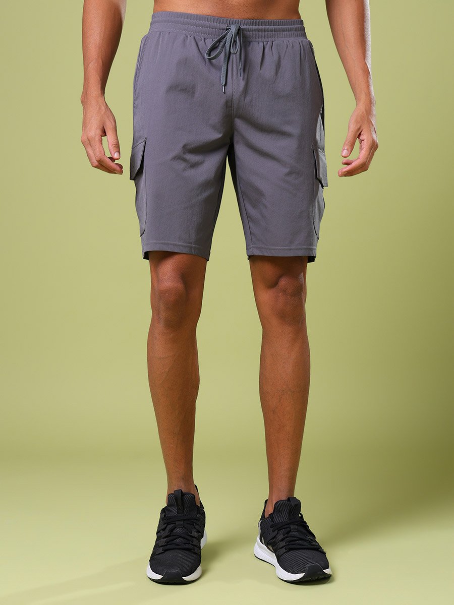 Solid Slim Fit Cargo Shorts with TS FLEXI