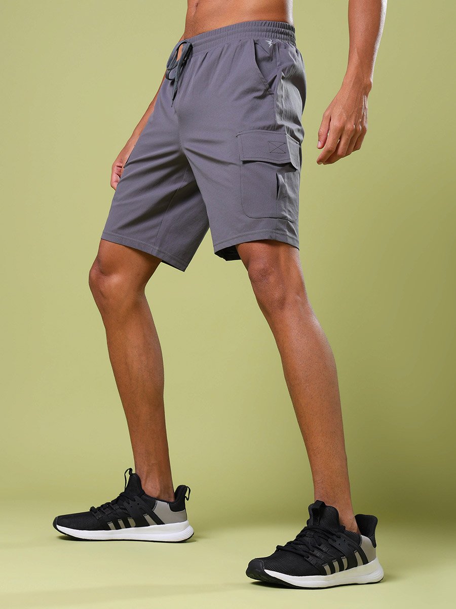 Solid Slim Fit Cargo Shorts with TS FLEXI
