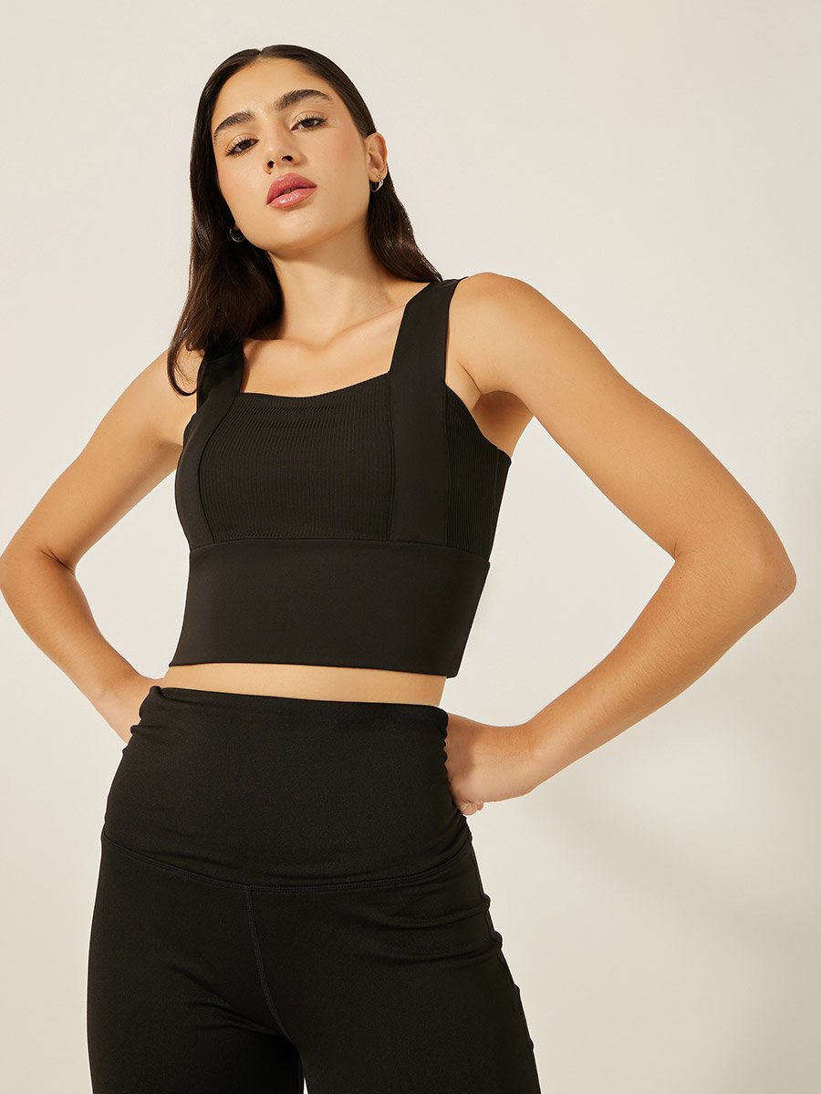 Textured Broad Underband Seam Longline Sports Bra For Women at UAE | Styli