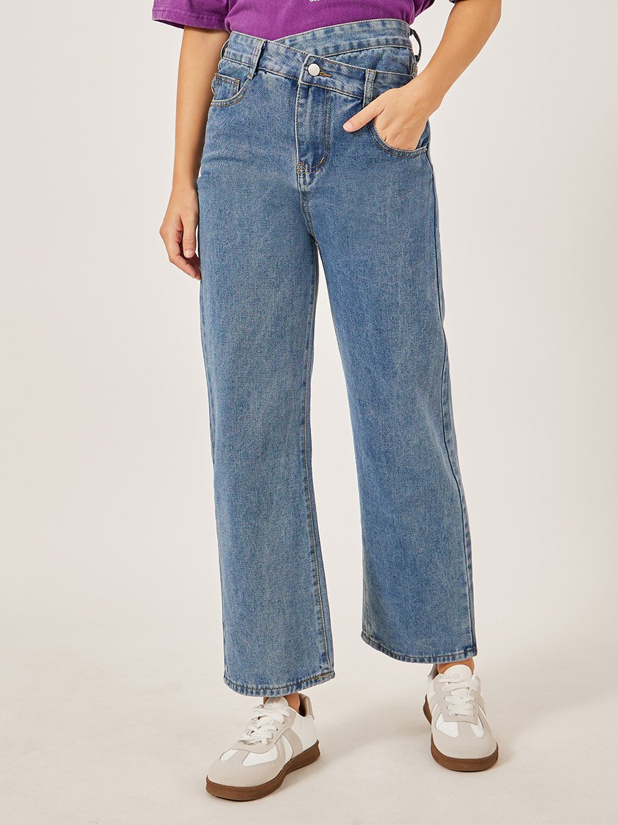 Wide Leg Faded Jeans with Asymmetric Waistband