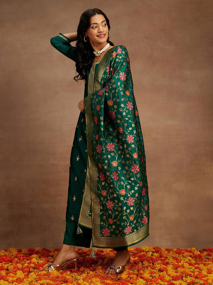 Embroidered Straight Kurta and Solid Trousers with Dupatta Set