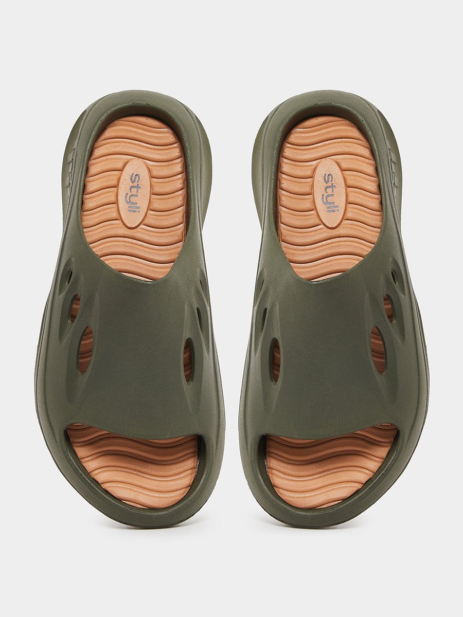 Plain Cut Out Chunky Slides