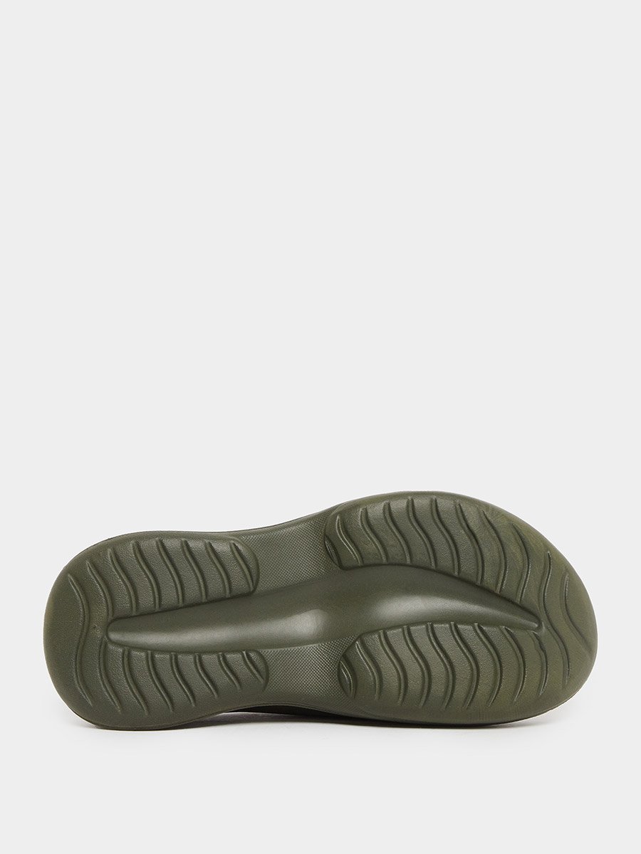 Plain Cut Out Chunky Slides