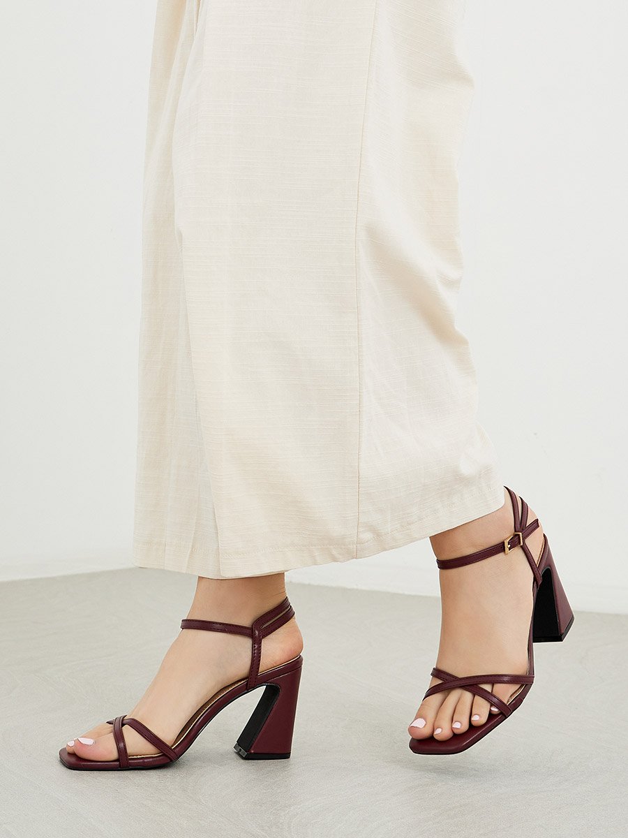 Plain Strappy Block Heel Sandals