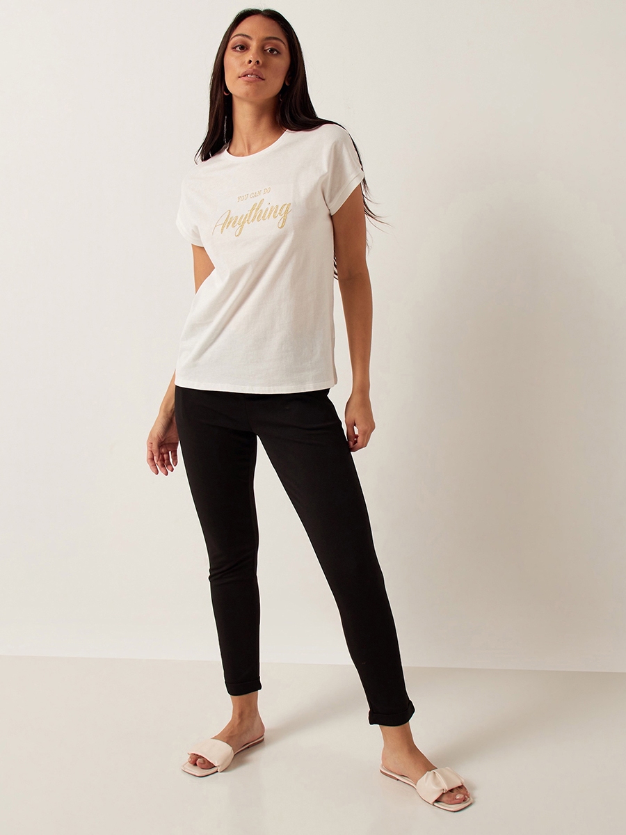 Plain Mid-Rise Crepe Pants with Button Closure and Pockets