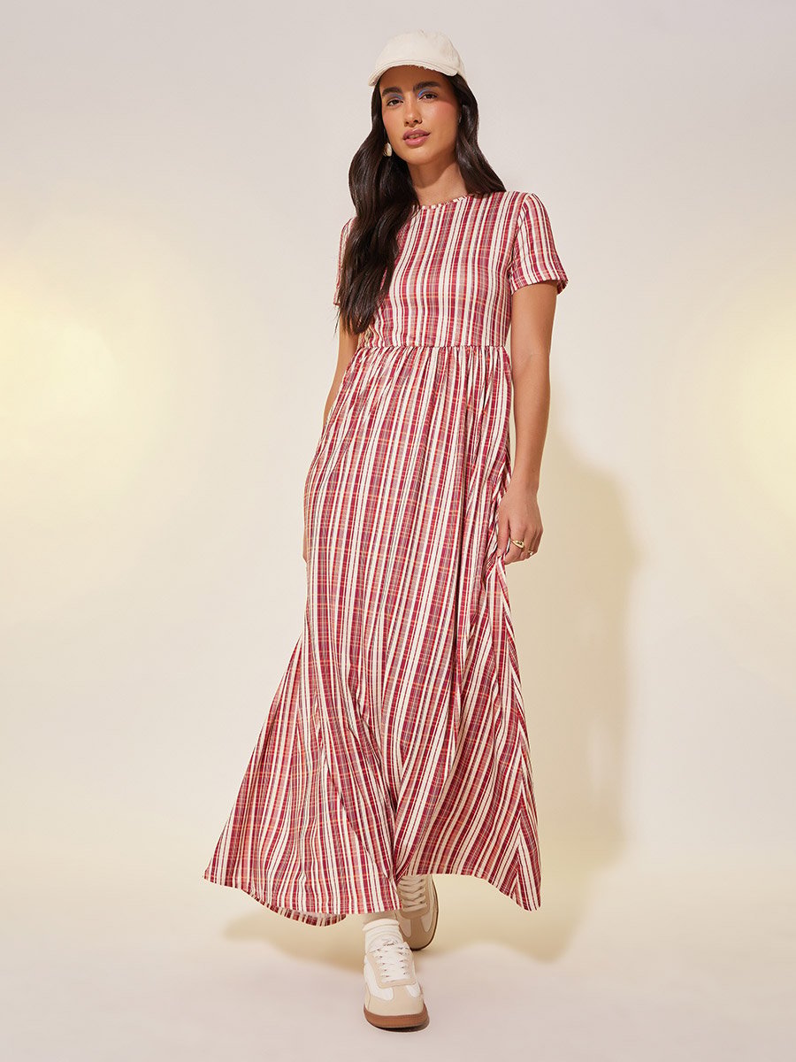 All-Over Print Short Sleeve A-Line Maxi Dress