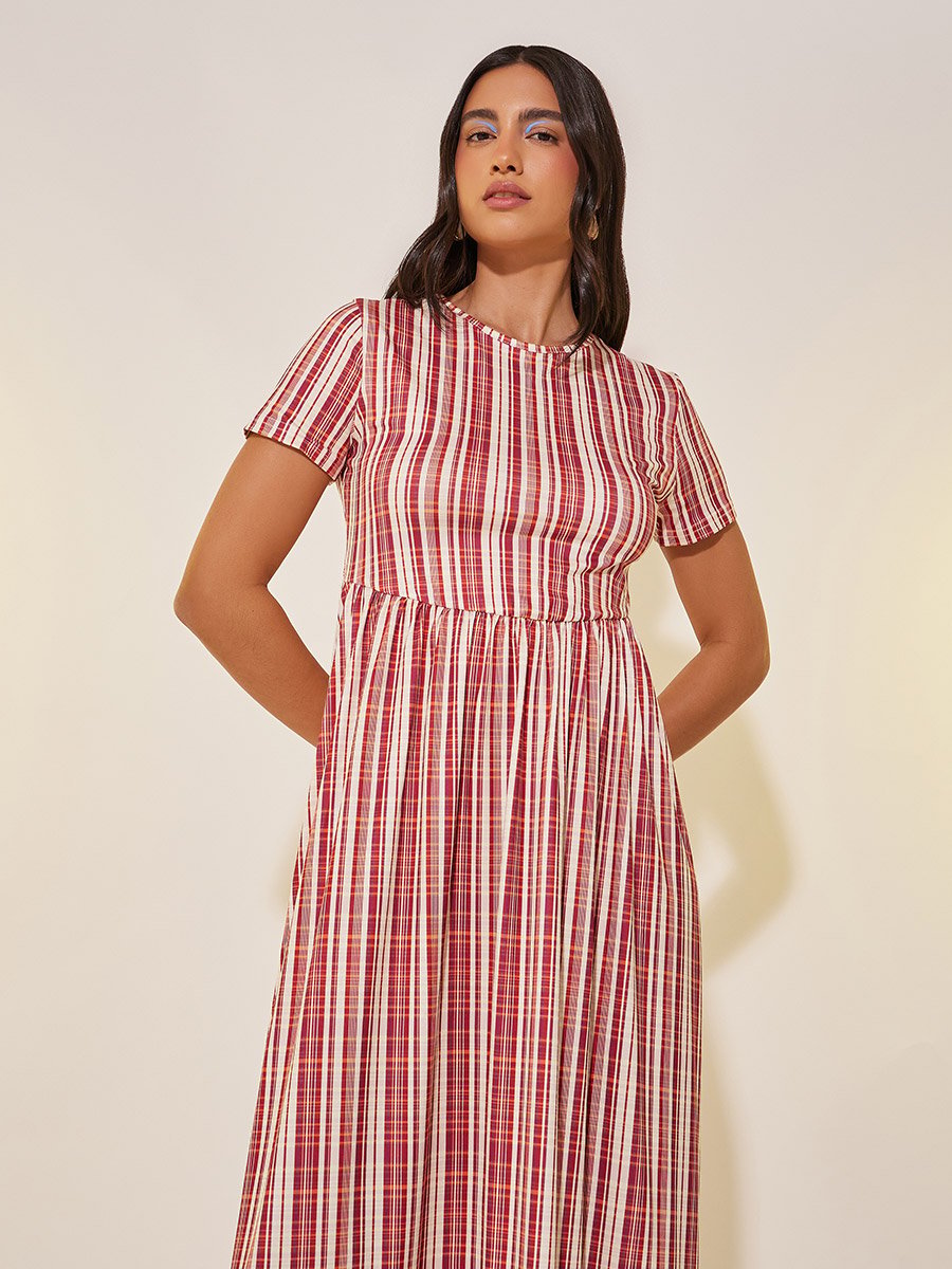 All-Over Print Short Sleeve A-Line Maxi Dress