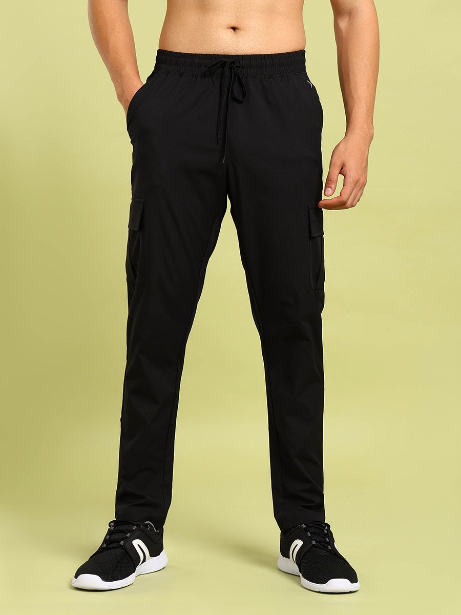 Men Solid Relaxed Fit Cargo Pants with TS FLEXI
