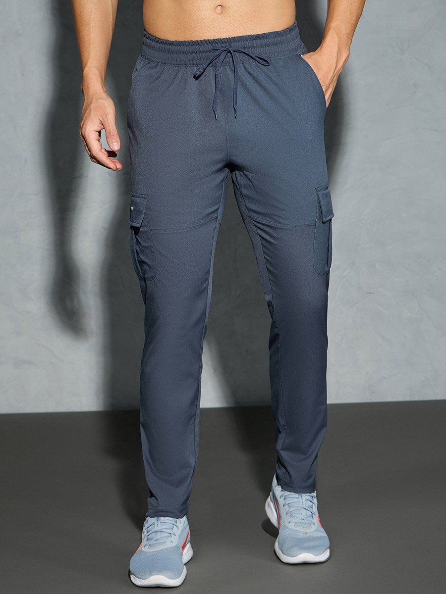 Men Solid Relaxed Fit Cargo Pants with TS FLEXI