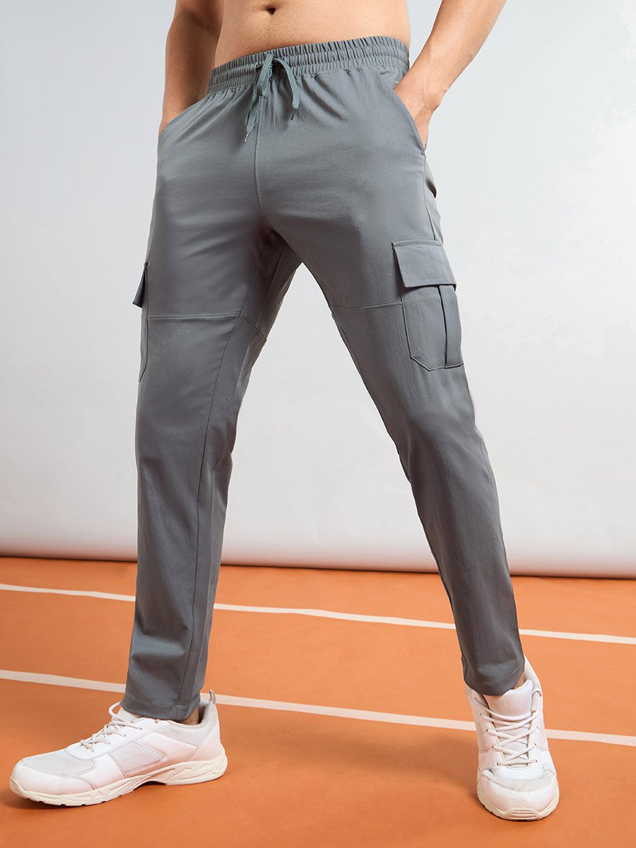 Men Solid Relaxed Fit Cargo Pants with TS FLEXI