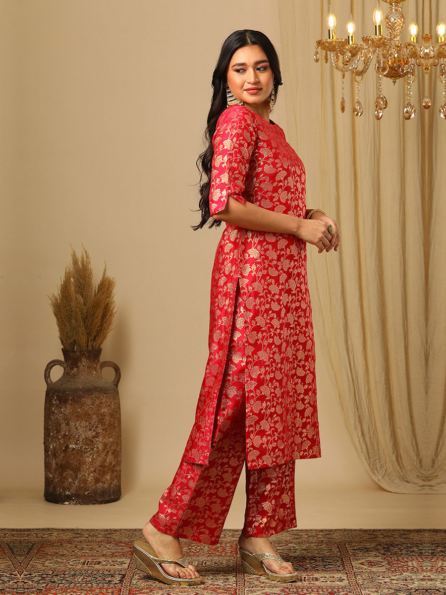 Round Neck Floral Print Straight Kurta and Elasticated Pants Set