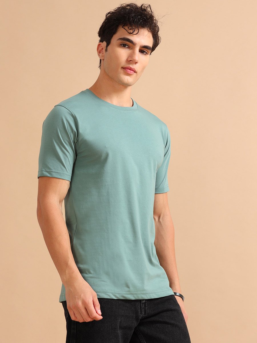 Solid Short Sleeve Regular Fit T-Shirt