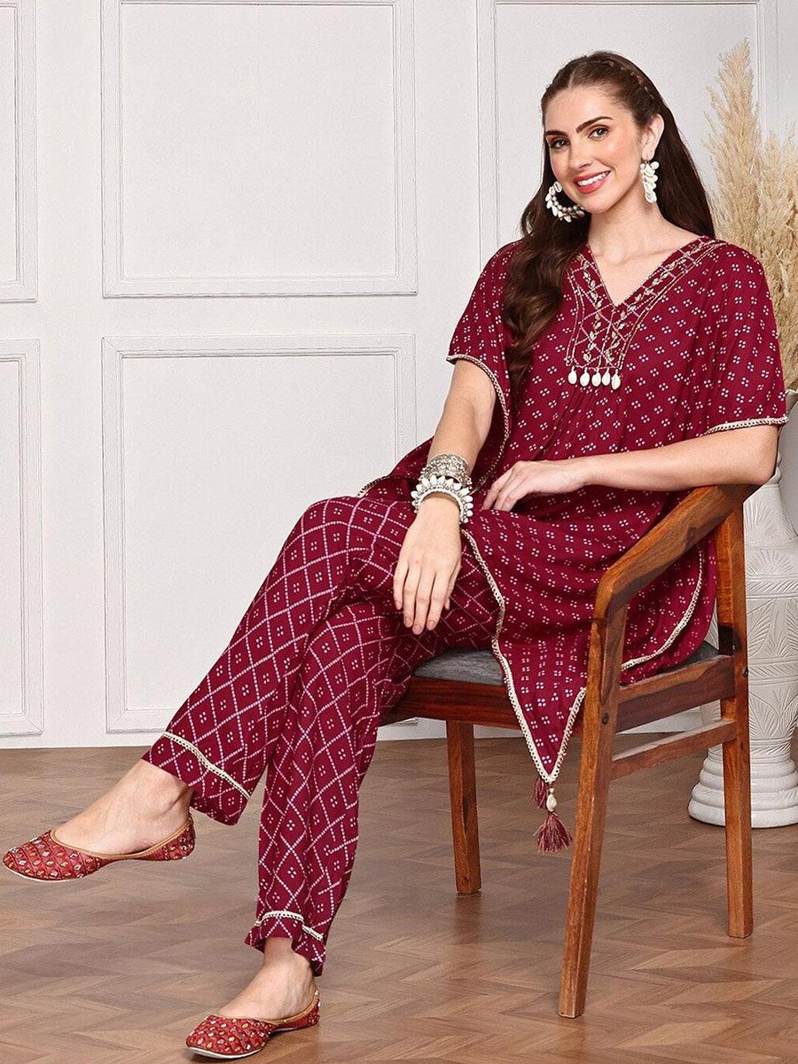 Printed V Neck Kaftan Kurta and Pants Set