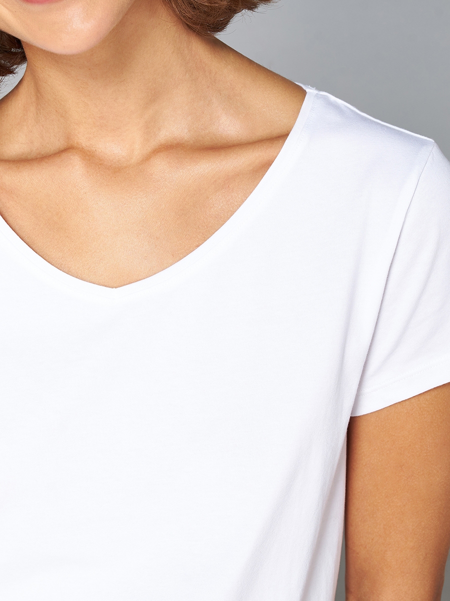 Plain Fade Resistant V-neck T-shirt with Short Sleeves