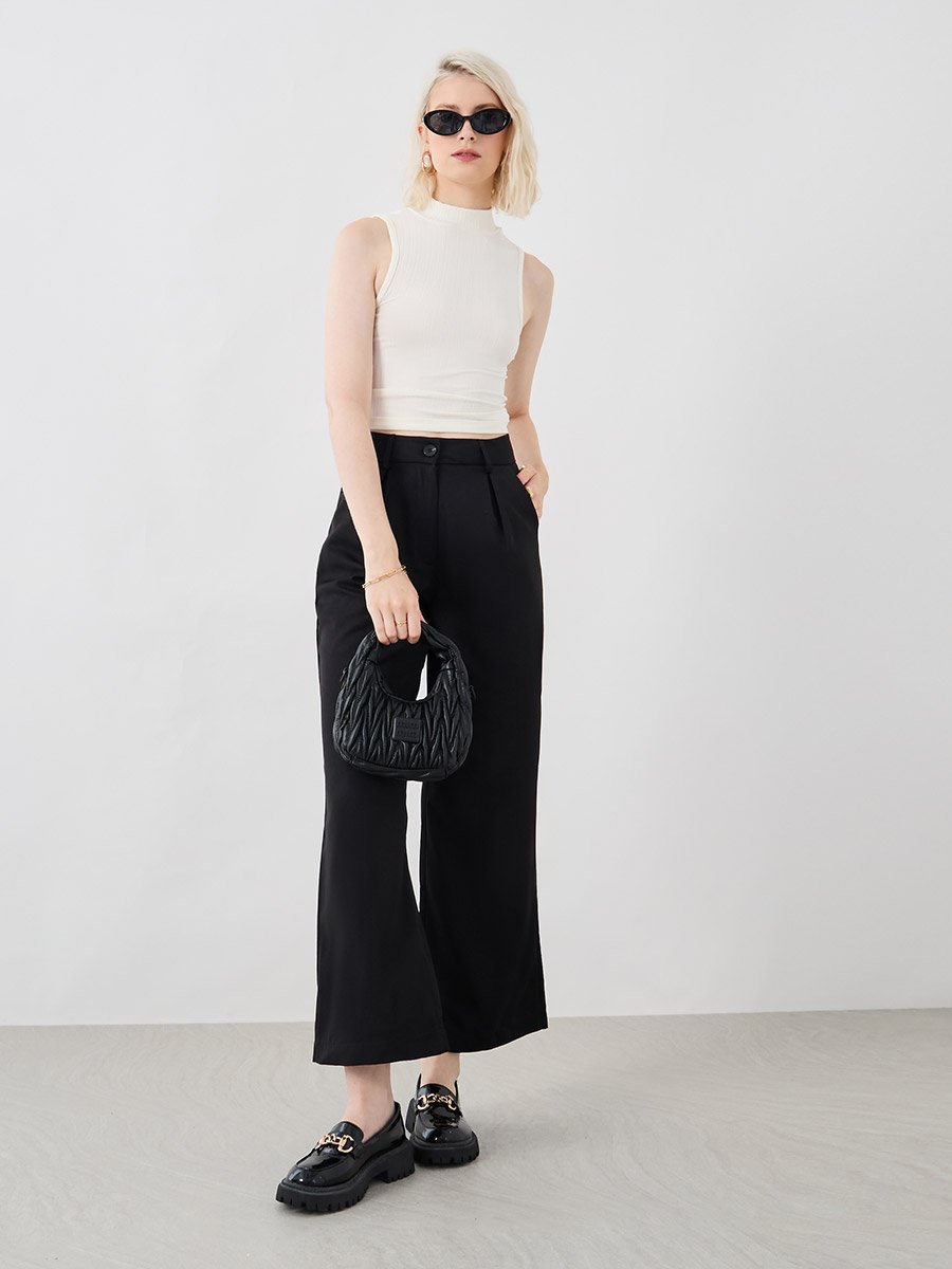 Black Solid Pleated Loose Fit Pants