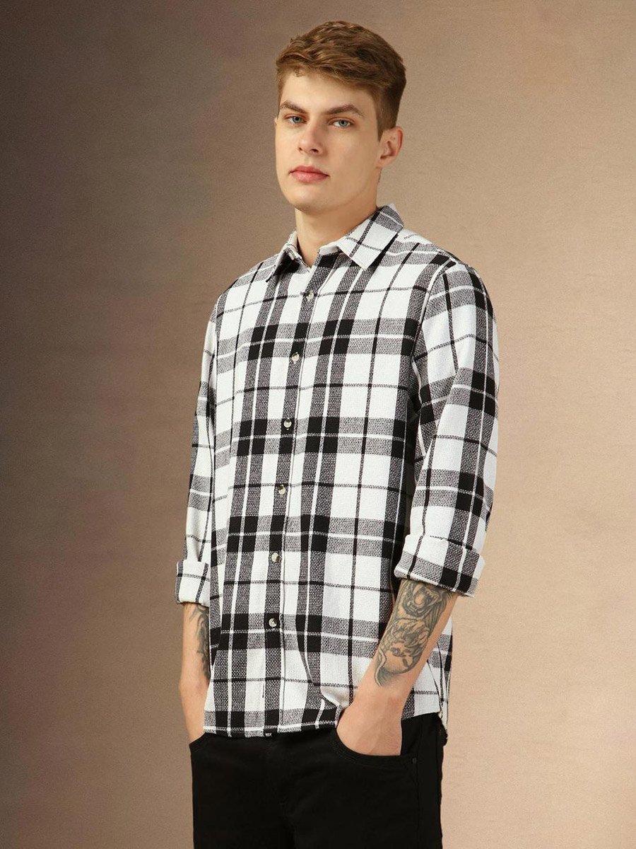 Checked Long Sleeves Casual Shirt