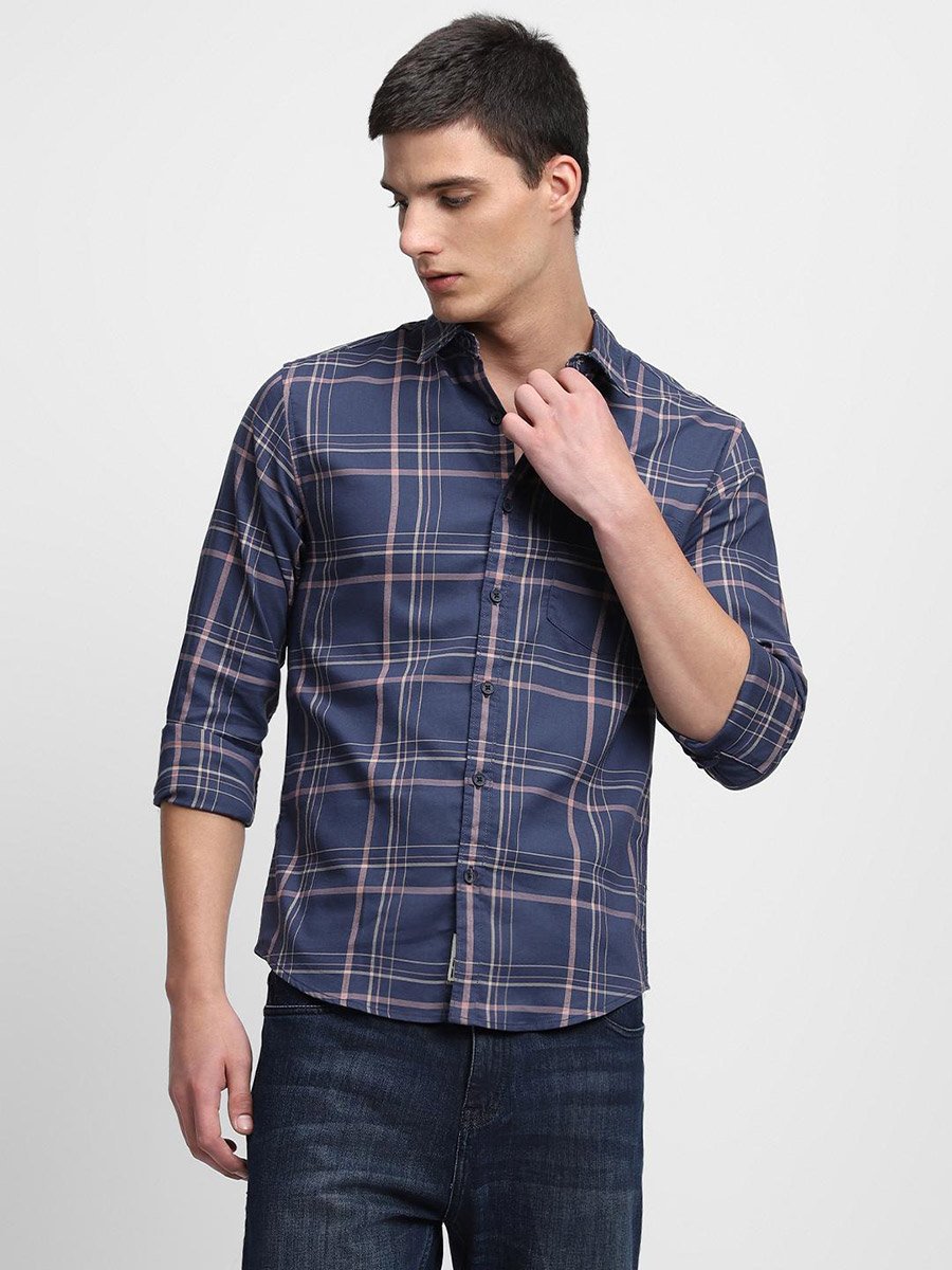 Checked Long Sleeves Casual Shirt