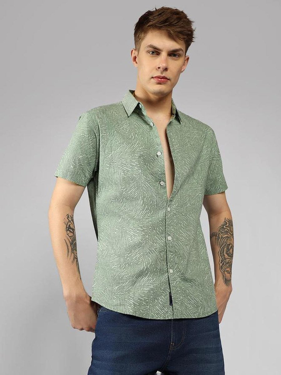 Relaxed Fit Abstract Printed Short Sleeves Shirt