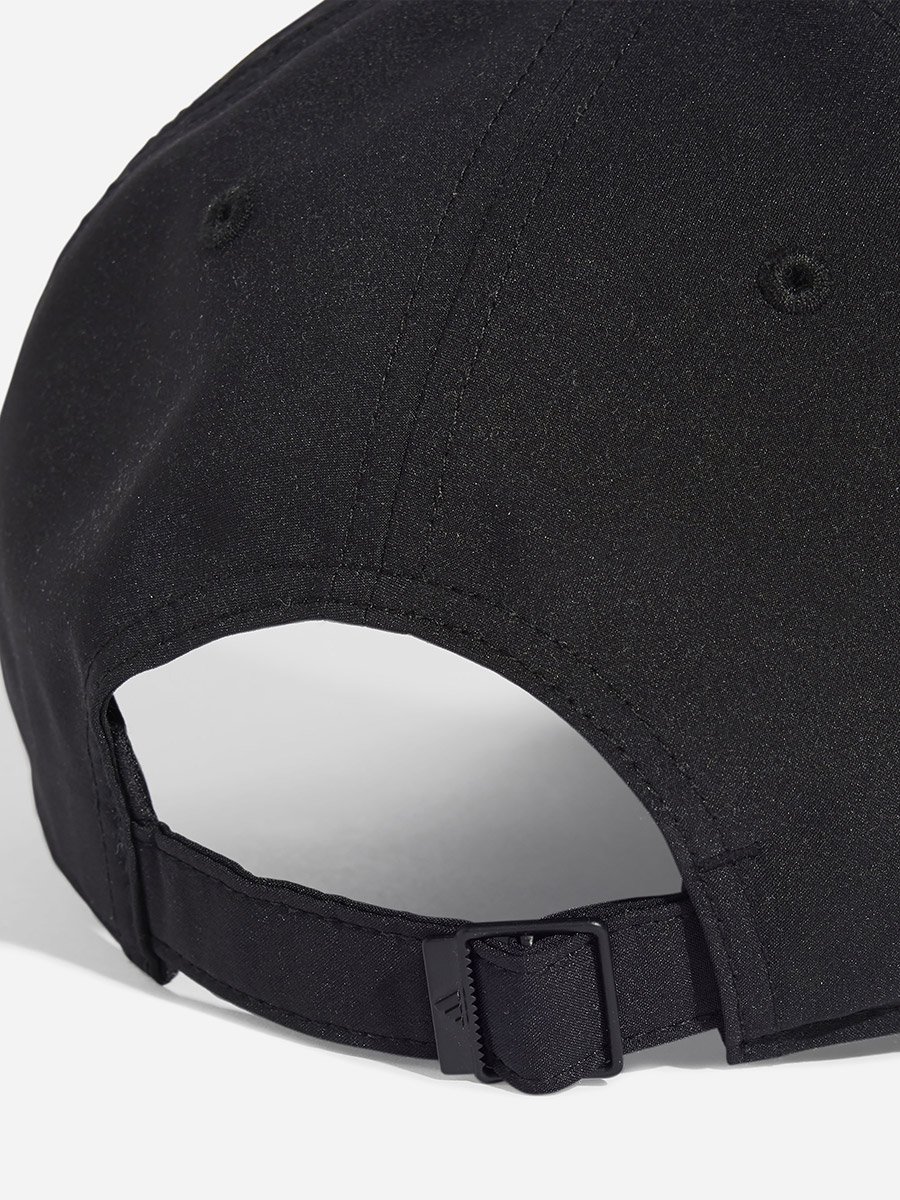 Metal Badge Lightweight Baseball Cap