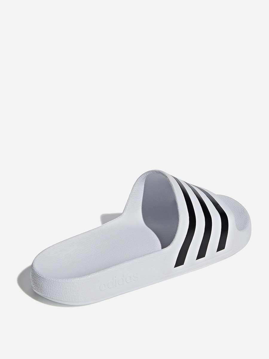 Adilette Aqua Slides