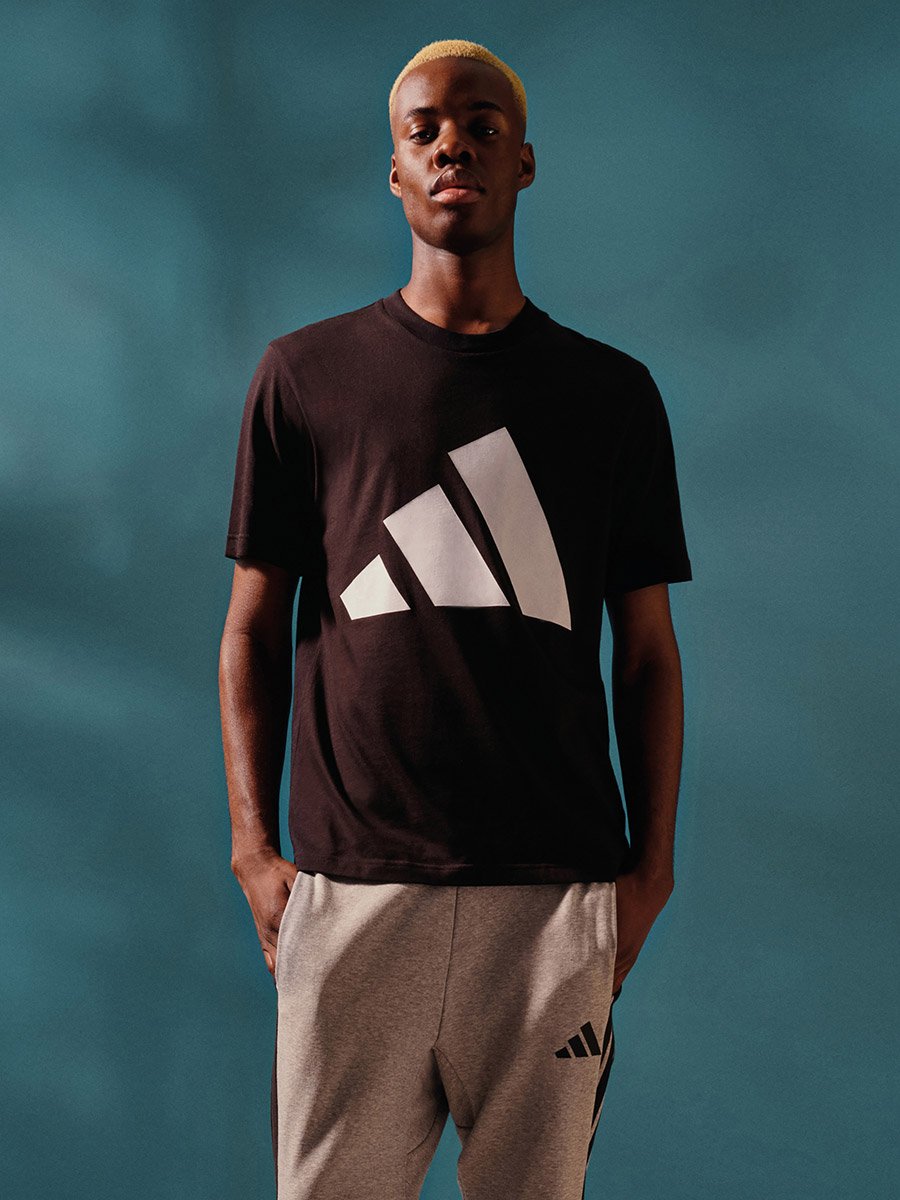 Essentials Big Logo Single Men Graphic T-Shirt Black