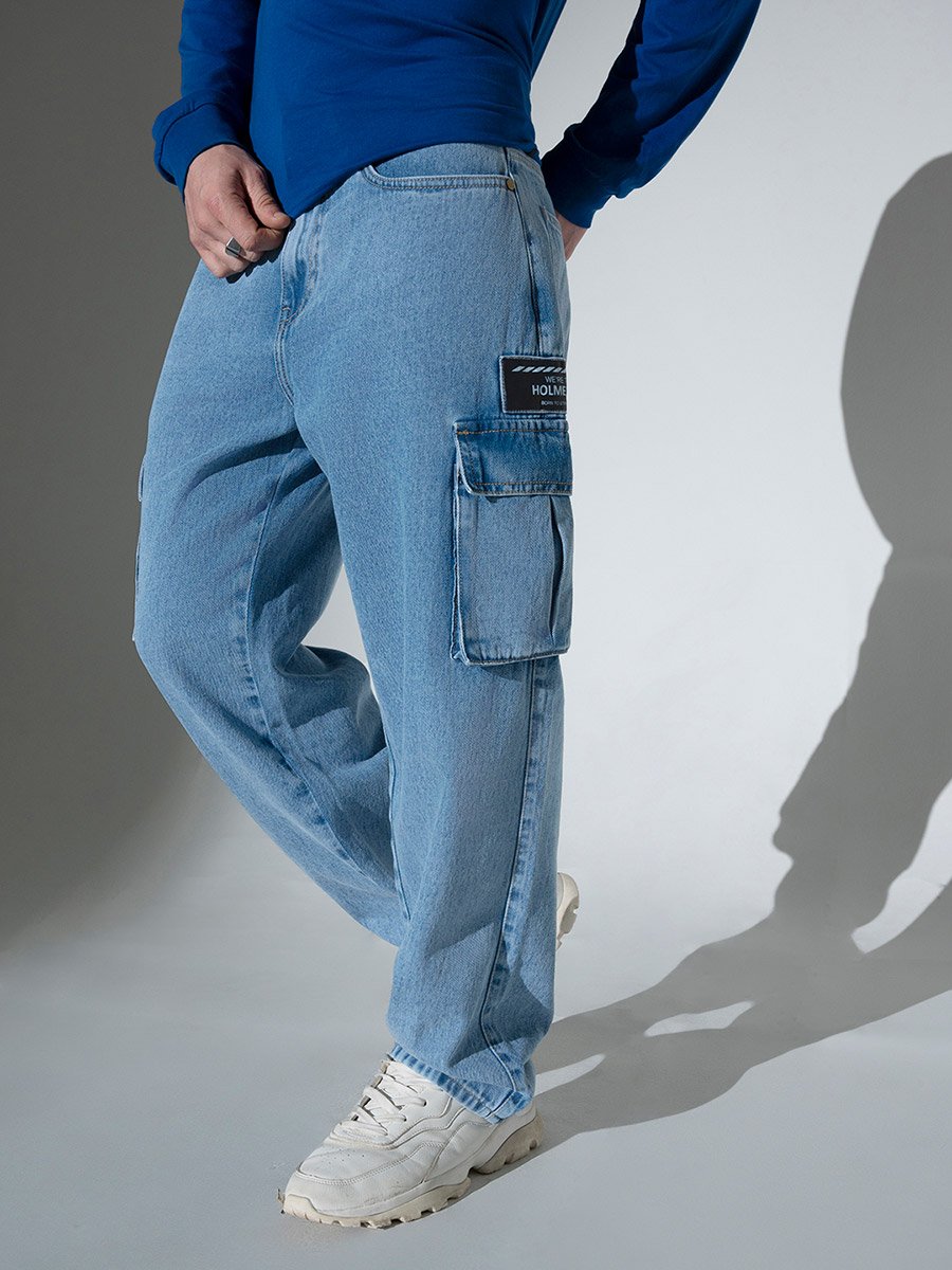 Mid Rise Badge Detail Cargo Jeans