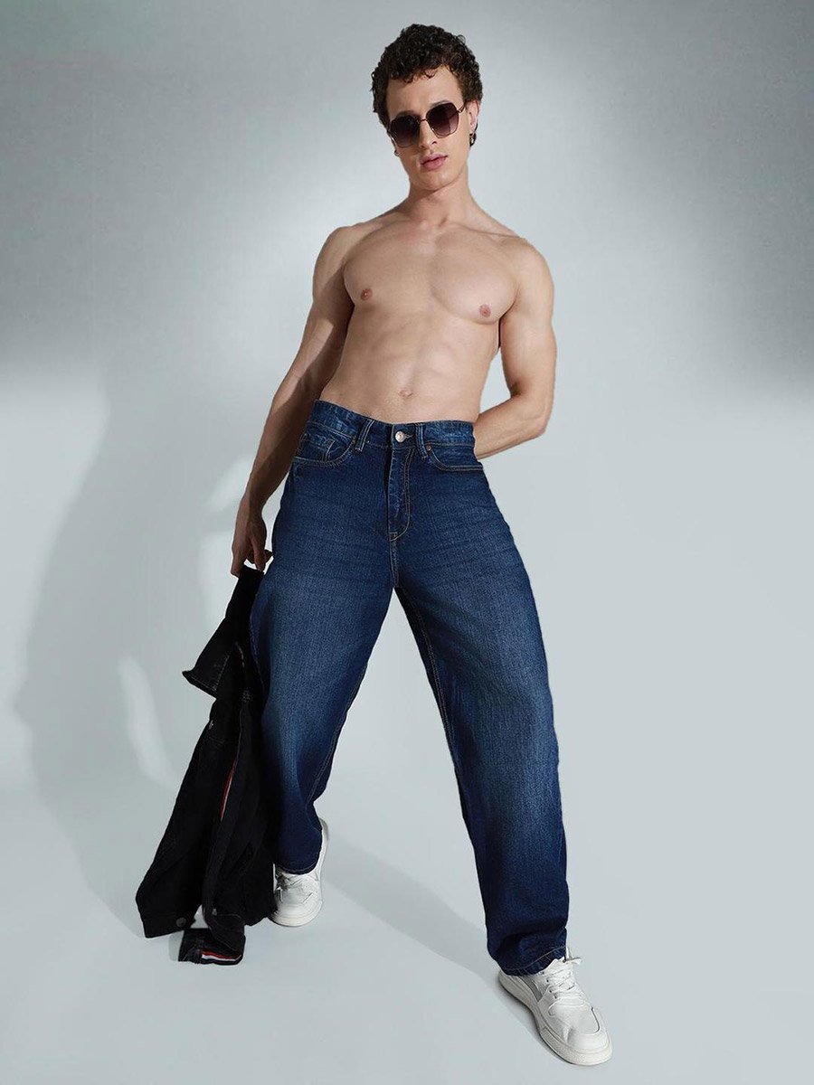 Mid Rise Whiskered Regular Fit Jeans
