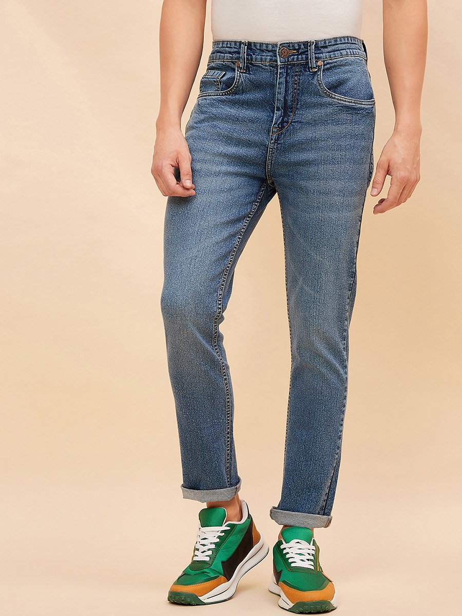 Mid Rise Faded Regular Fit Jeans