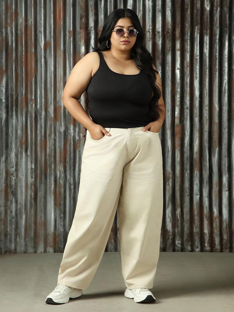 Plus Size High Rise Regular Fit Trousers
