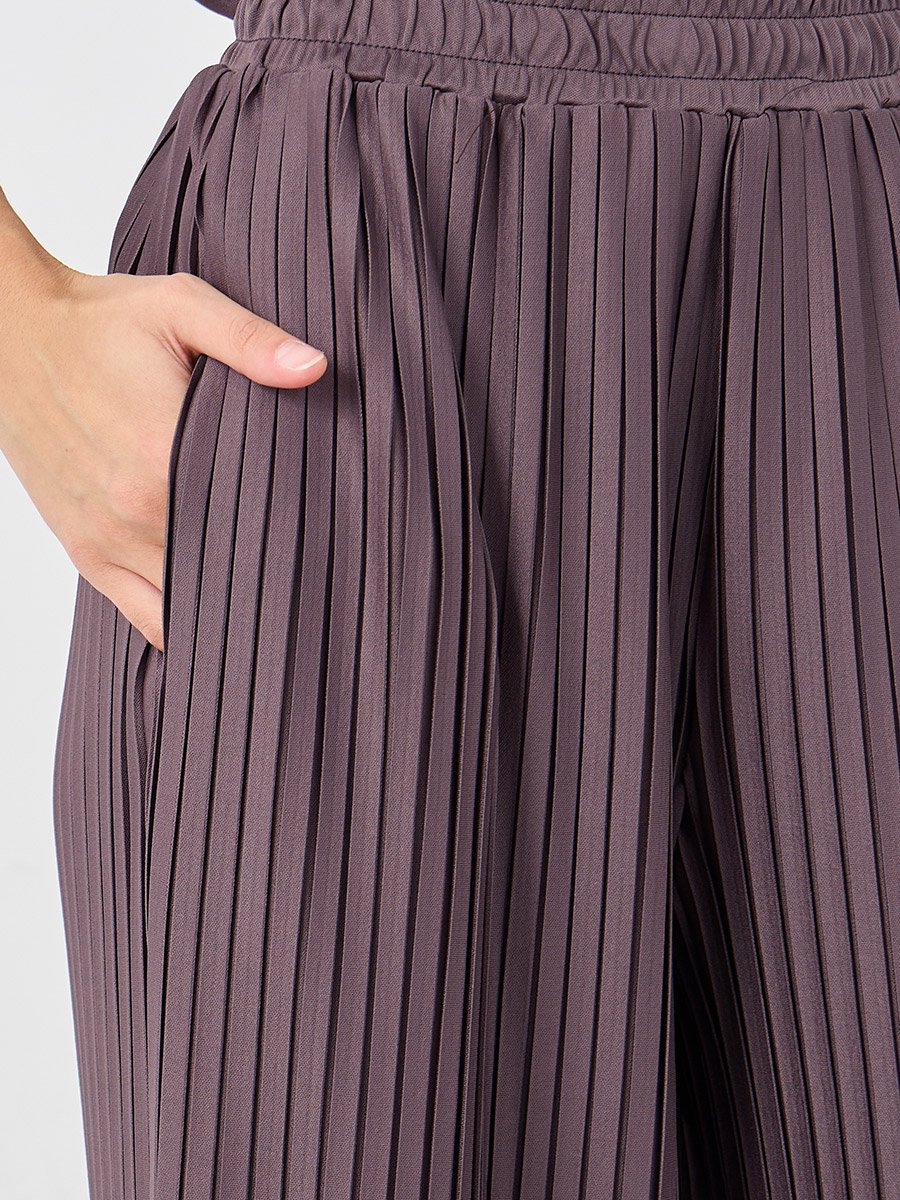 Elasticated Waistband Wide Leg Plisse Trousers