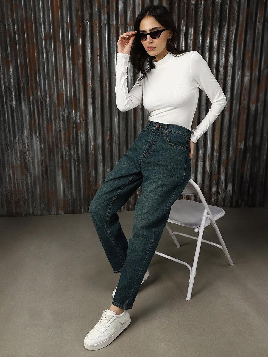 High Rise Faded Regular Fit Jeans