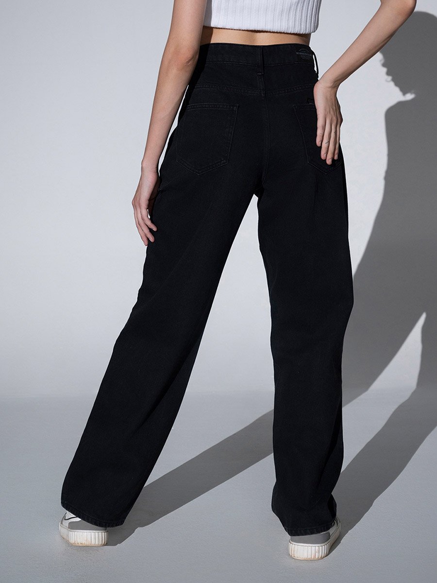 High Rise Relaxed Fit Jeans