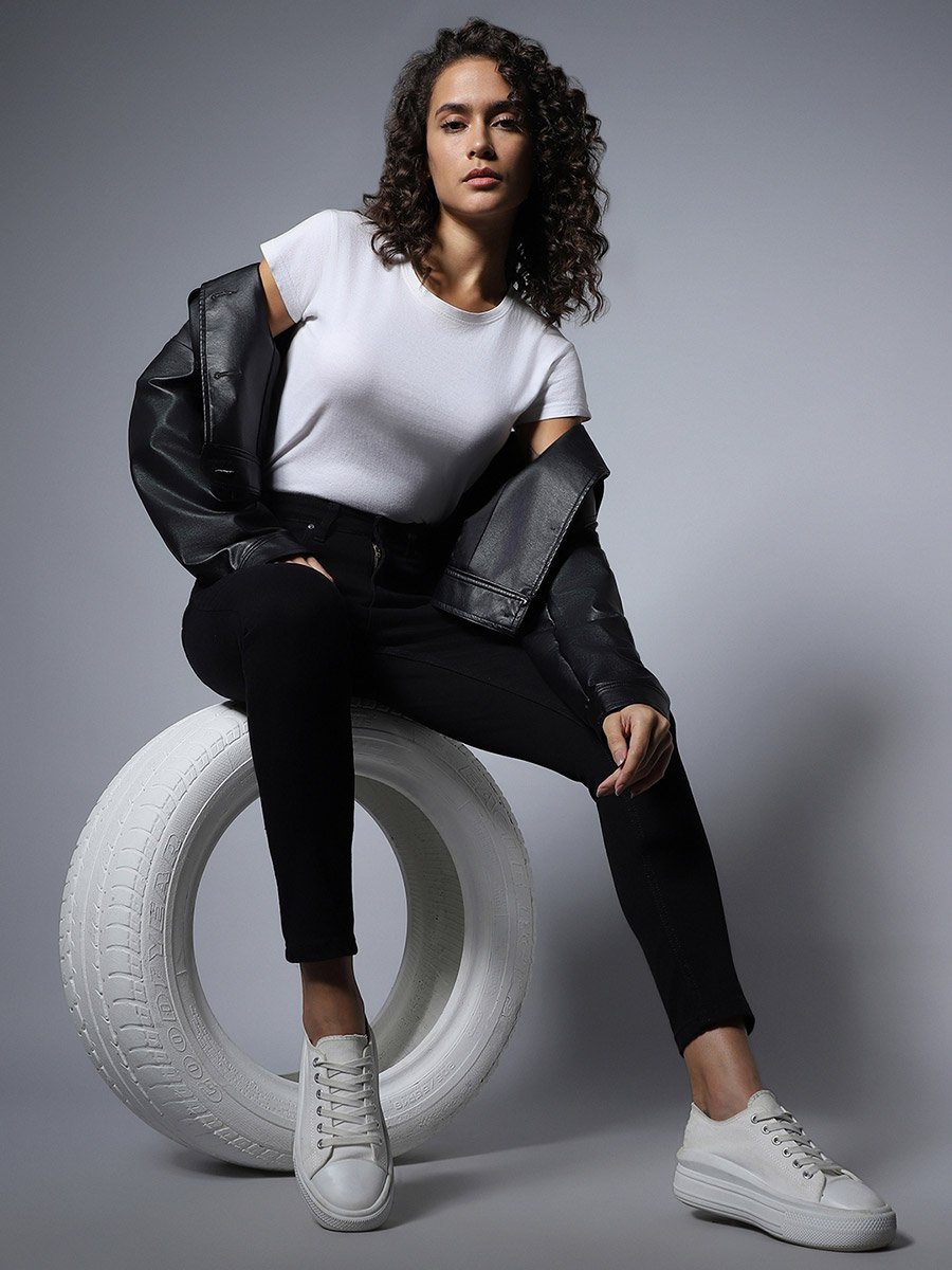 High Rise Ankle Length Jeans