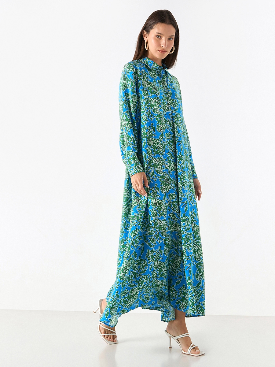 Iconic All-Over Print Maxi Dress with Collar and Long Sleeves For Default  Category at UAE | Styli