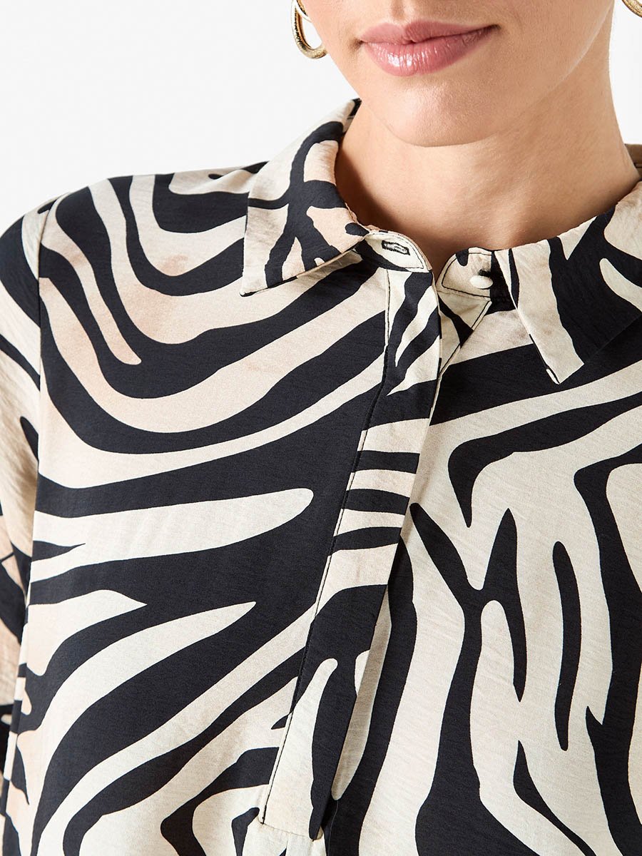 Printed Shirt Dress with Collar and Long Sleeves