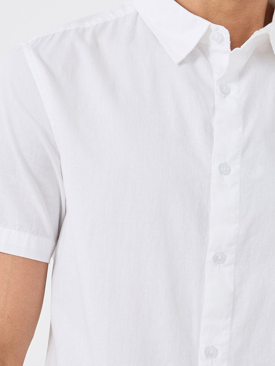 Solid Poplin Woven Regular Fit Short Sleeve Shirt