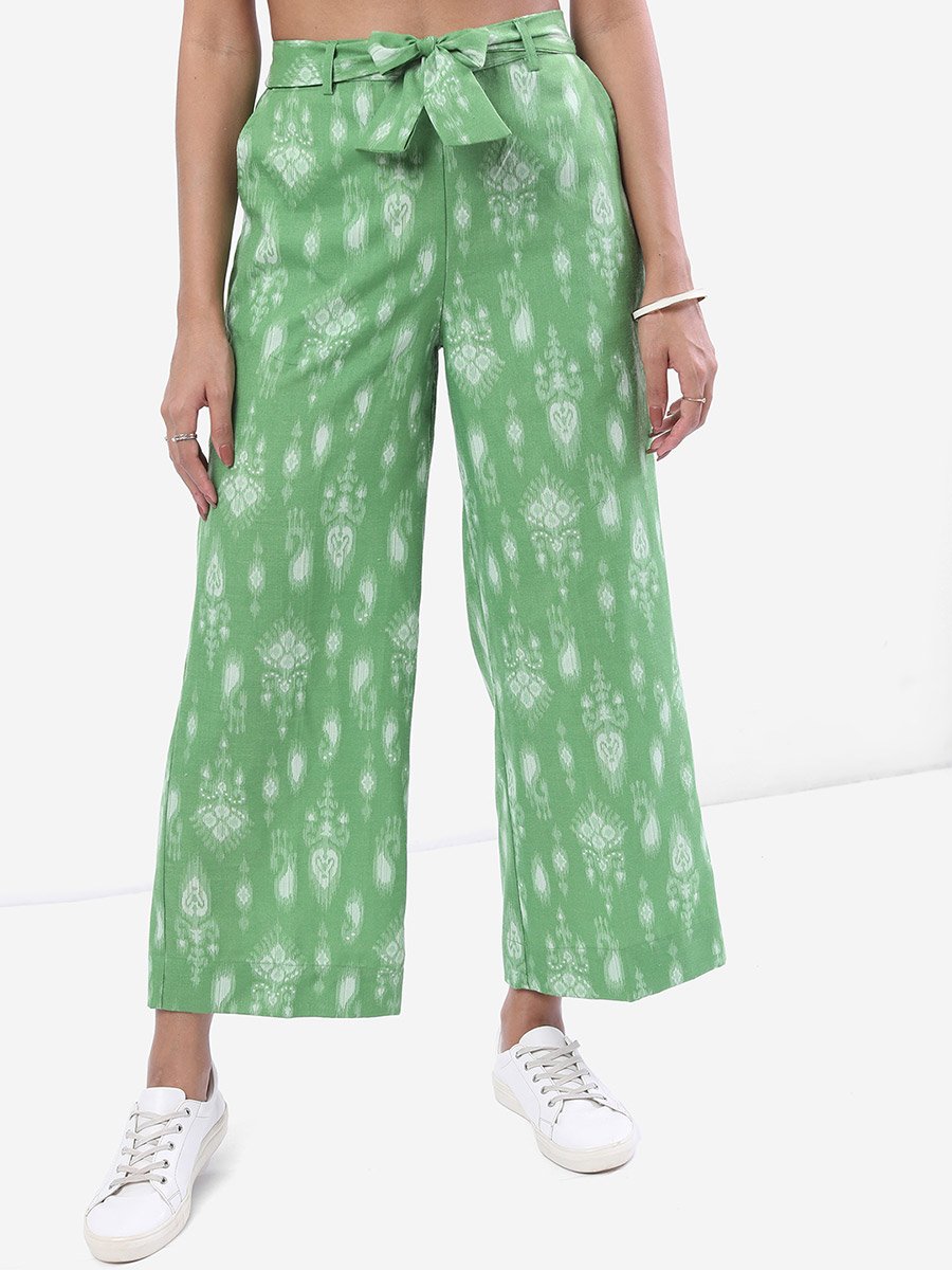 Women Green Paisley Printed Straight Fit Palazzos