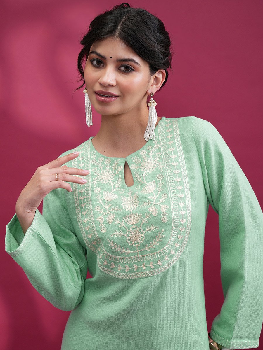 Green Embroidered Keyhole Neck Kurta Set for Women