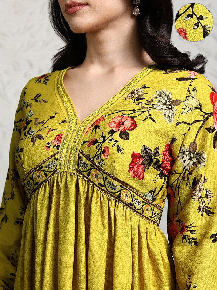 Women Green Floral Printed Anarkali Kurta