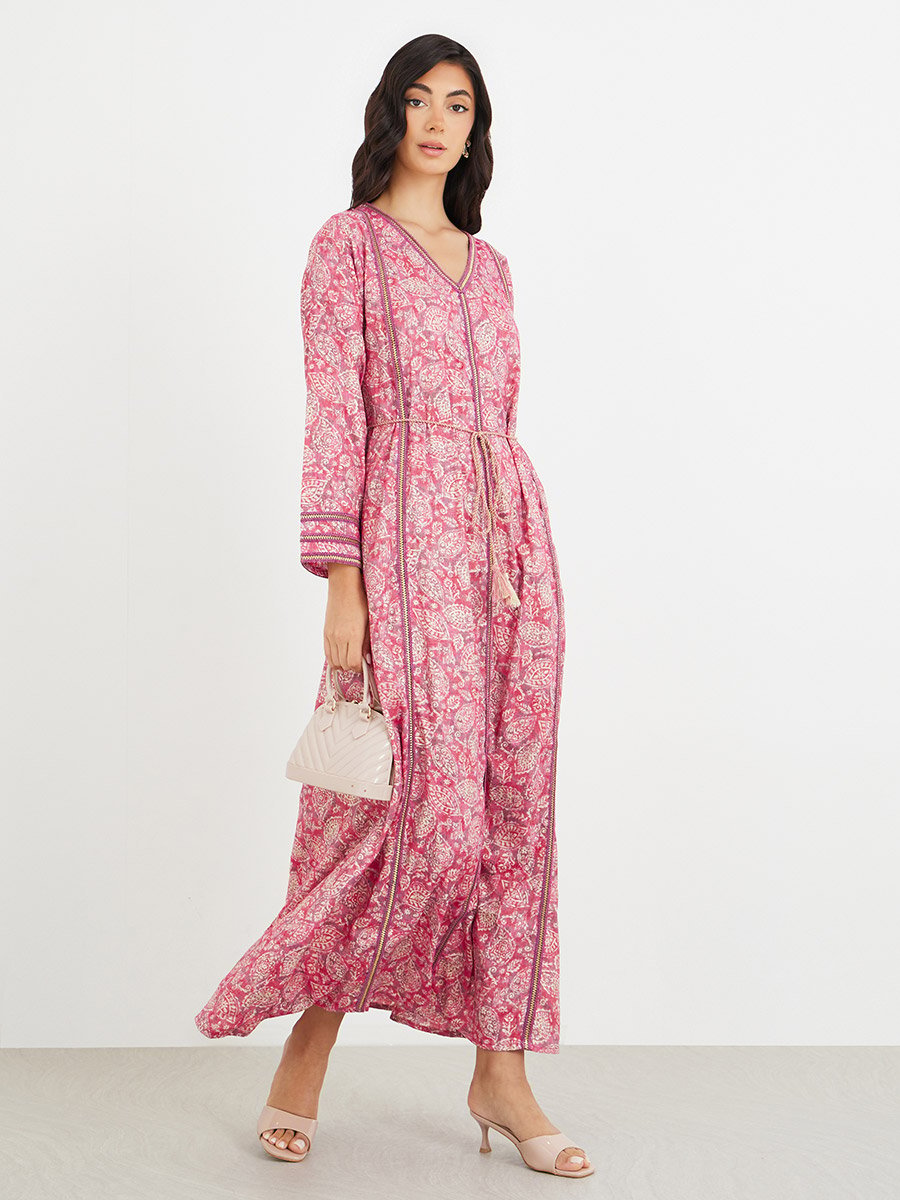 All Over Print V Neck Jalabiya with Lace Trim