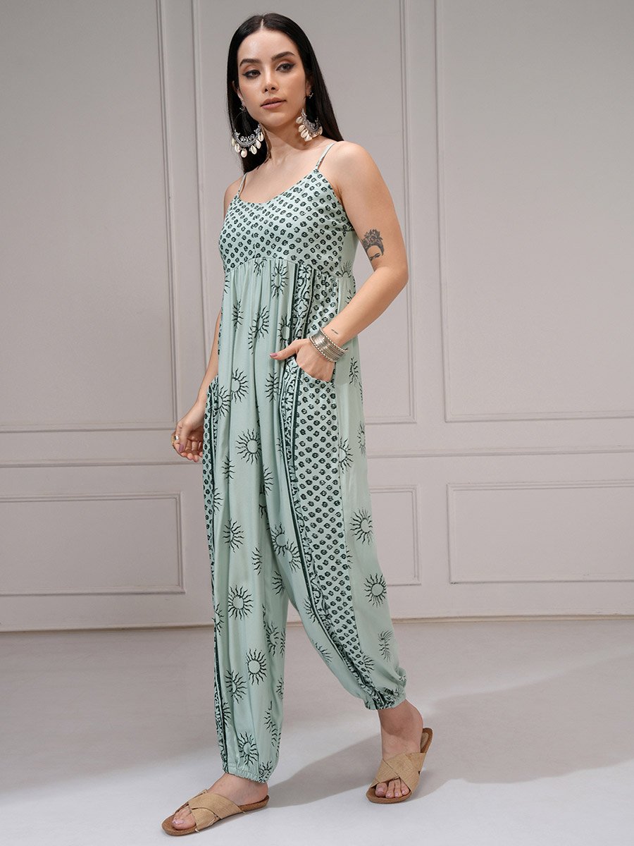 Women Green Wide Leg Printed Jumpsuit