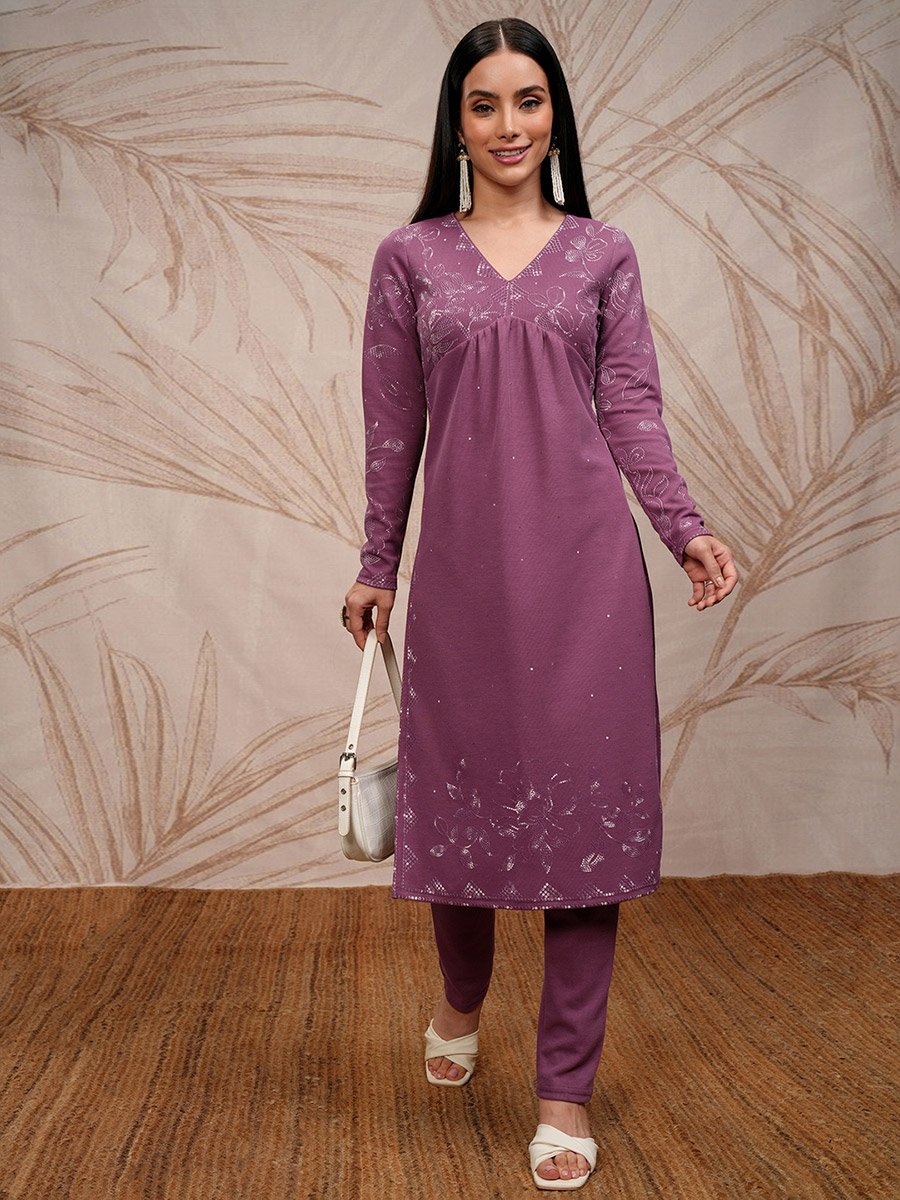 Women Purple Embroidered Kurta Set 