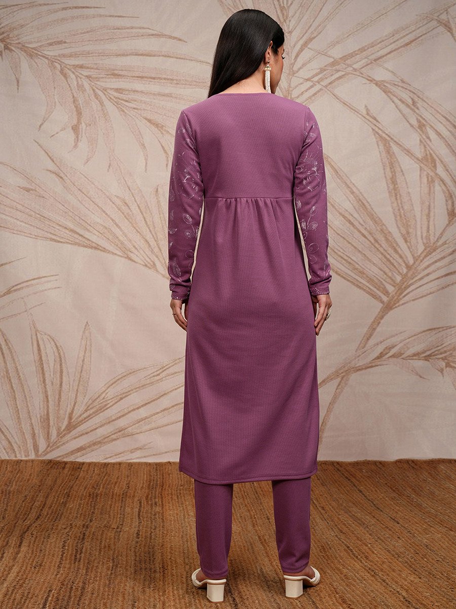 Women Purple Embroidered Kurta Set 
