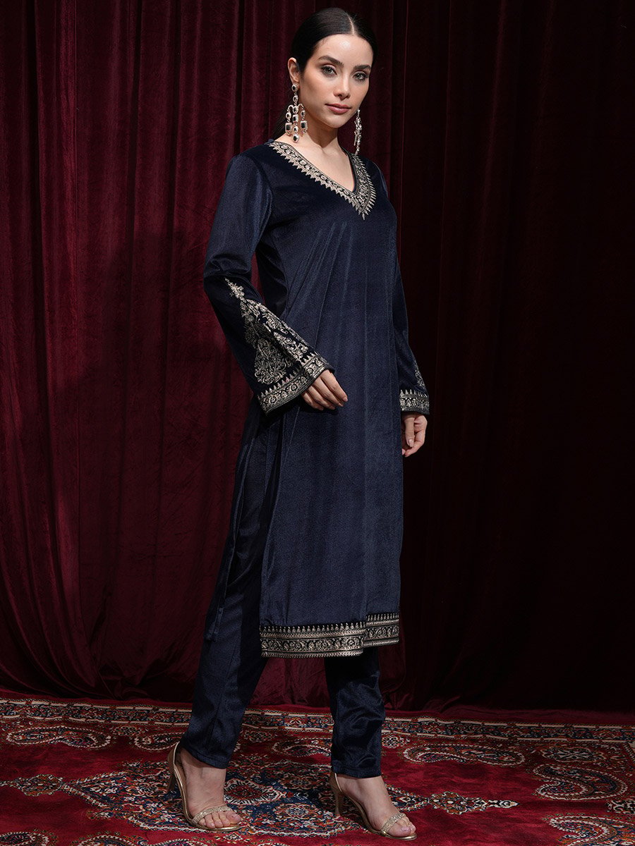 Women Blue Embroidered Velvet Kurta Set 