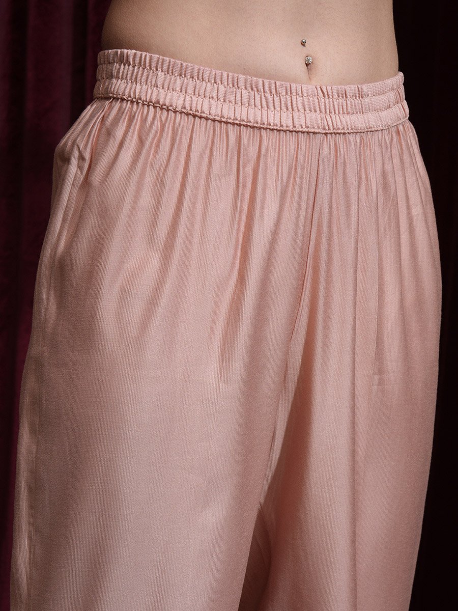Women Peach Embroidered Kurta Set 