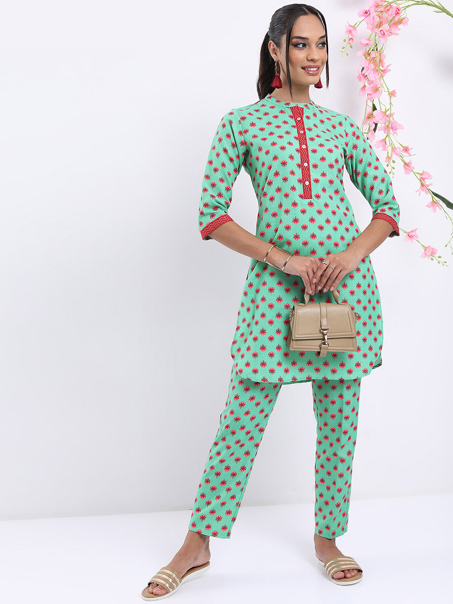 Women Green Printed Kurta and Trouser Set 