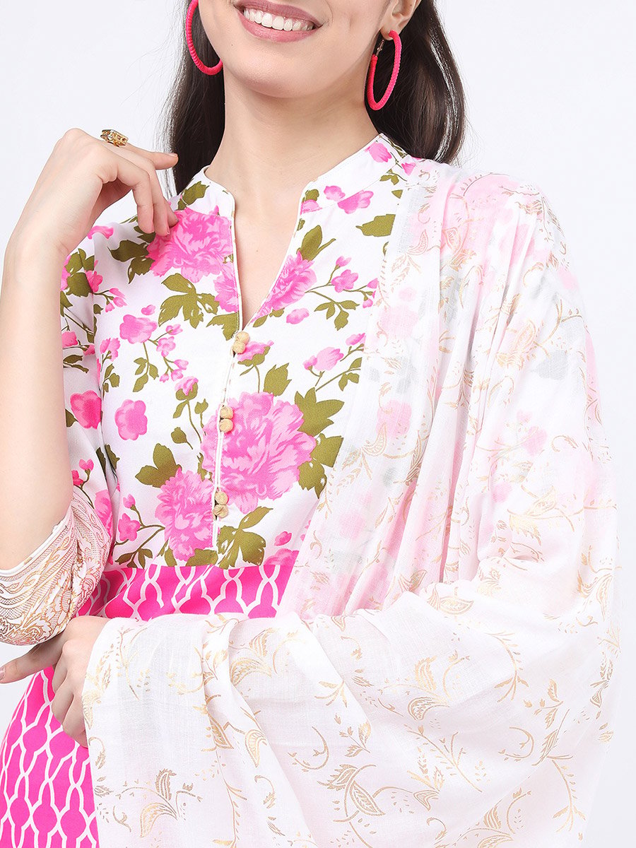 Women Pink Floral Printed Kurta Set with Palazzos and Dupatta